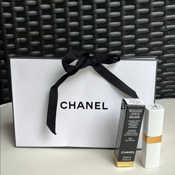 CHANEL Rouge Coco Baume Fall For Me Timted Lip balm - Picture 4 of 12